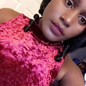 Meet your Posher, Anylene